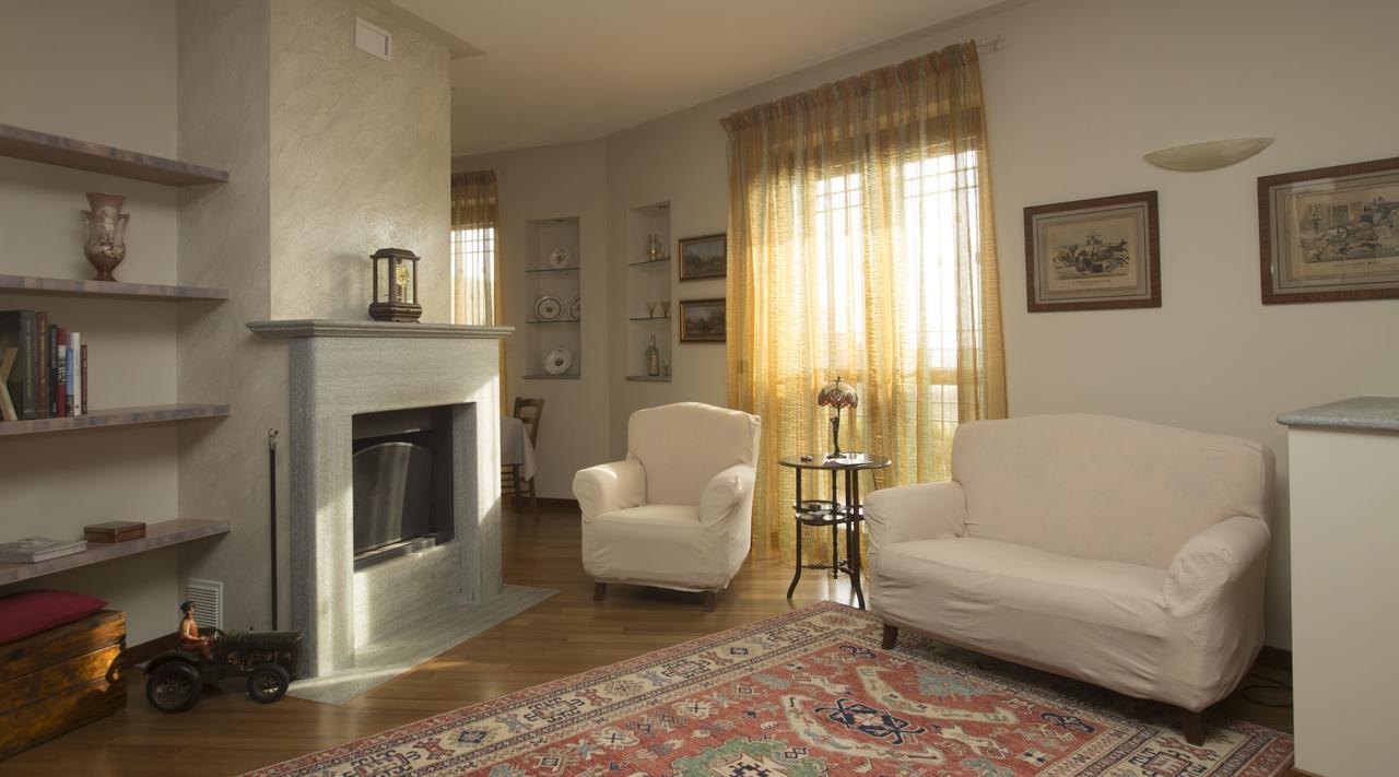 Baldissero Torinese B&B La Frola المظهر الخارجي الصورة