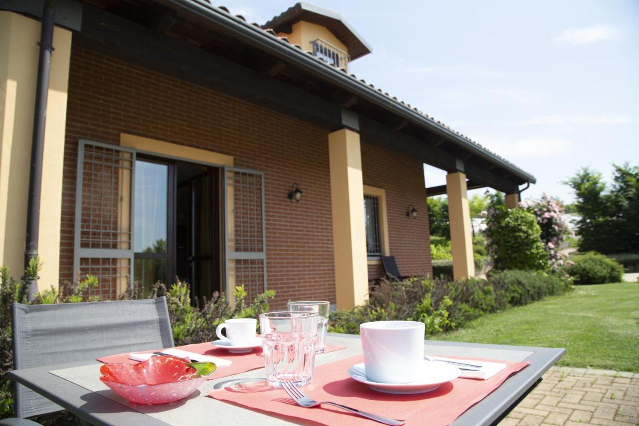Baldissero Torinese B&B La Frola المظهر الخارجي الصورة